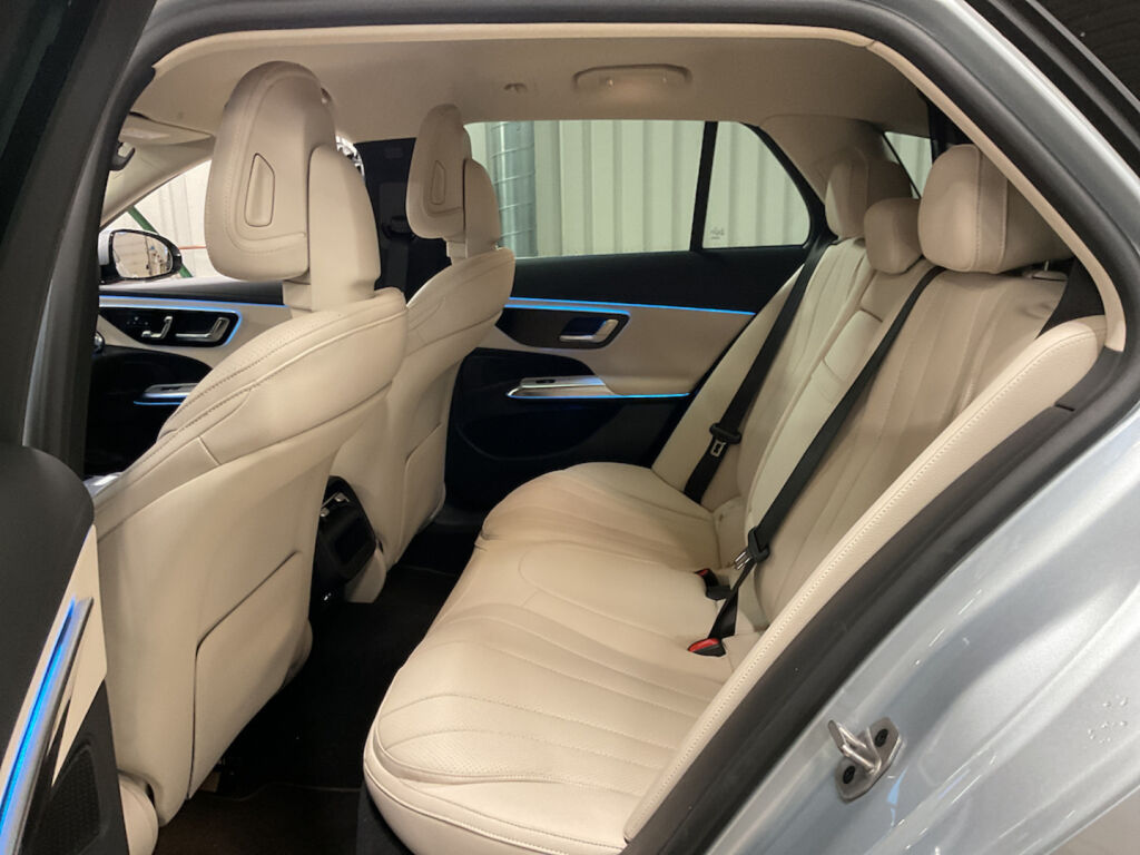 Mercedes-Benz E 2025 