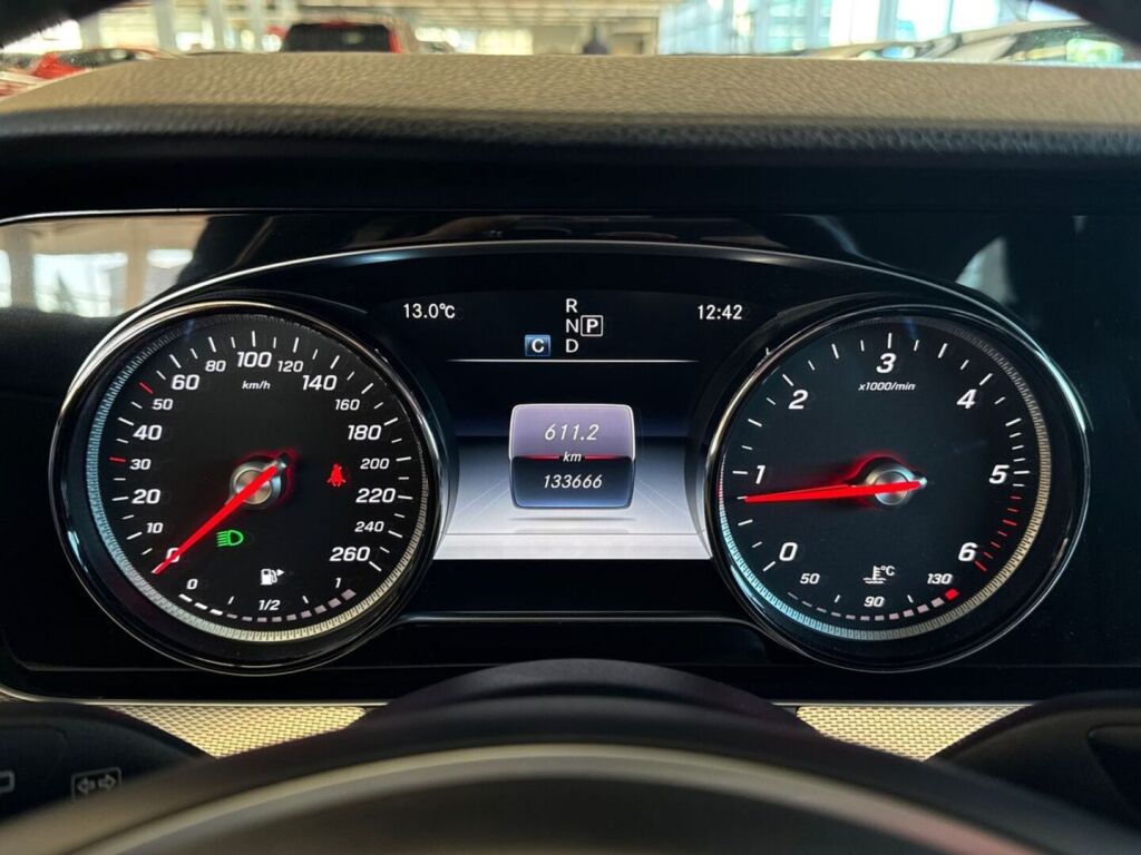 Mercedes-Benz E 2018 Valkoinen