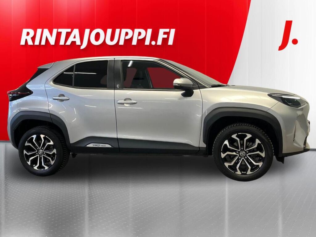 Toyota Yaris Cross 1,5 Hybrid 1,5 VVT-i 2024, kuva 7/23