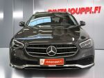 Mercedes-Benz E 2021 Grafiitinharmaa metalliväri