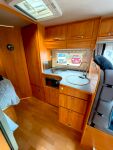 Adria Coral 2005 Valkoinen