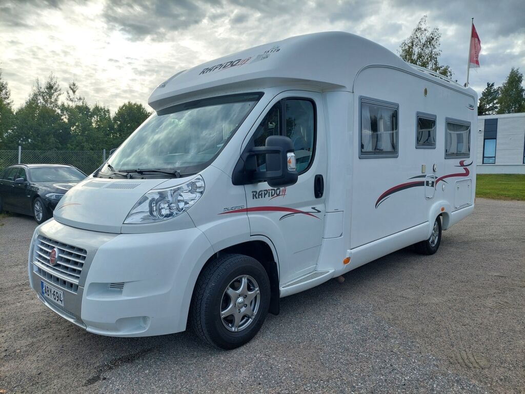 Rapido 7086F 2008 Valkoinen