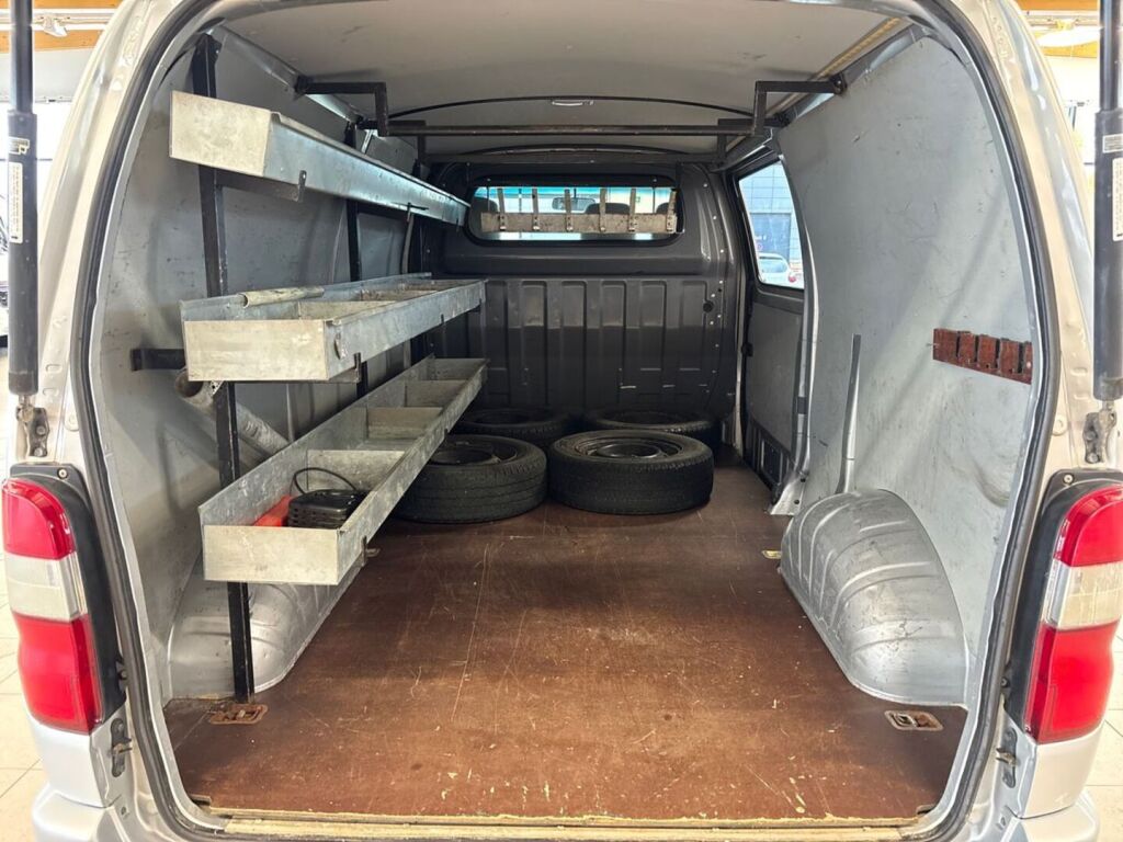 Toyota Hiace 2009 Hopea