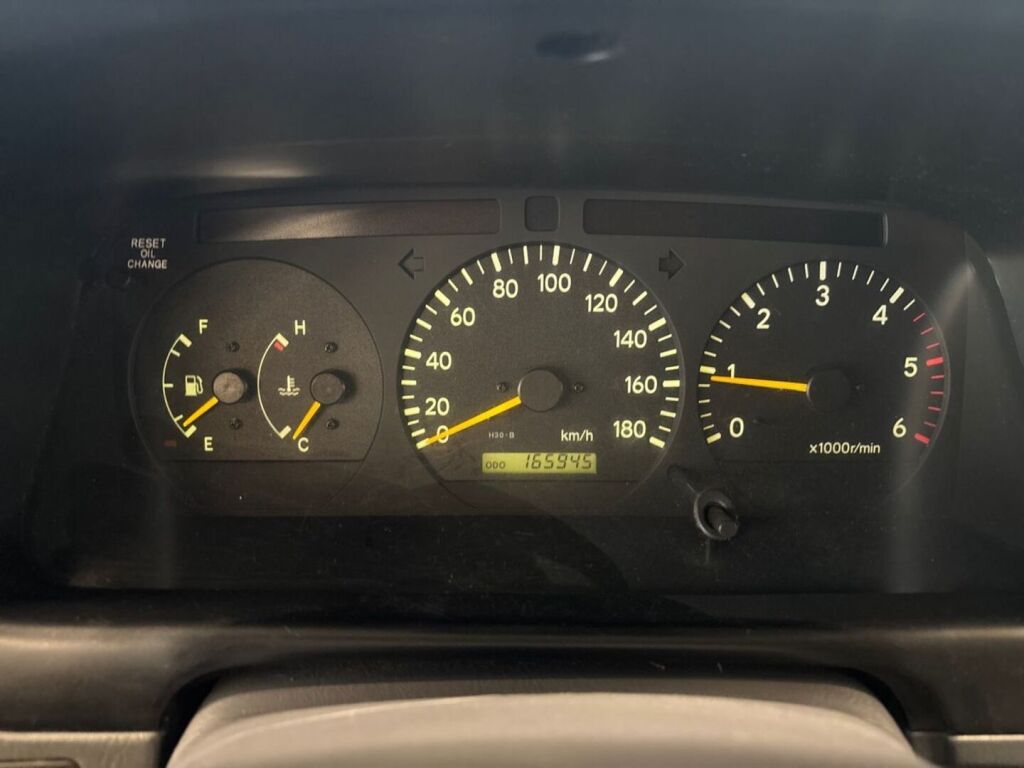 Toyota Hiace 2009 Hopea