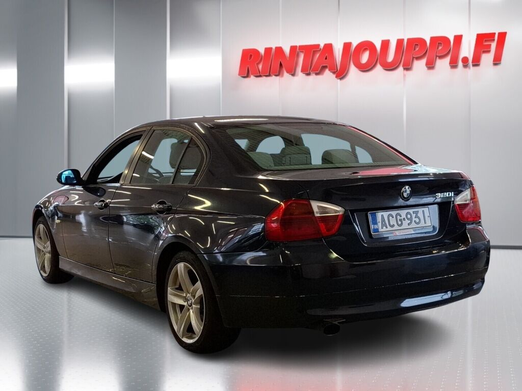 BMW 320 2005 Sininen