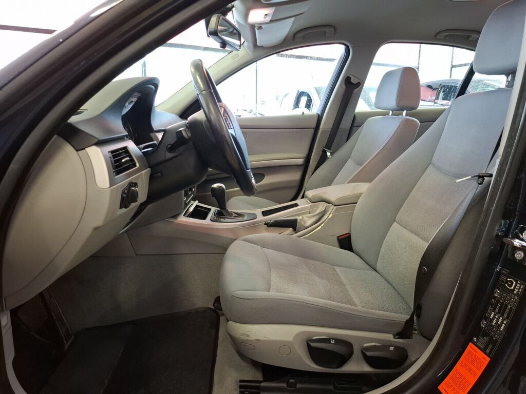 BMW 320 2005 Sininen