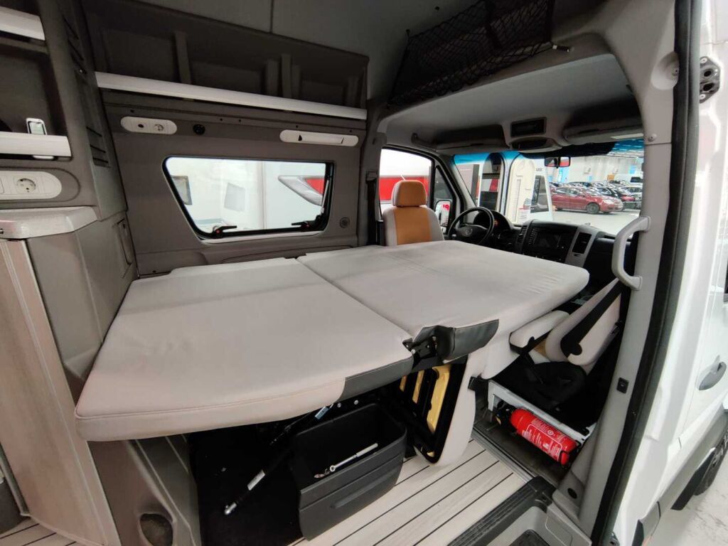 Westfalia James Cook Compact 2009 Valkoinen