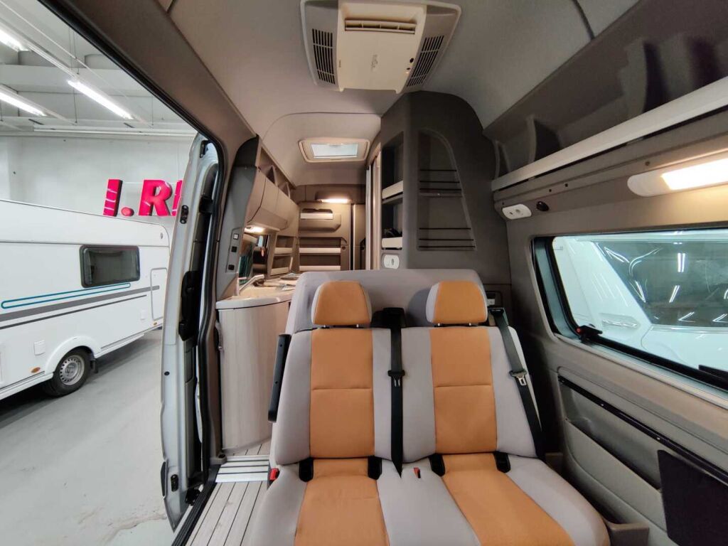 Westfalia James Cook Compact 2009 Valkoinen