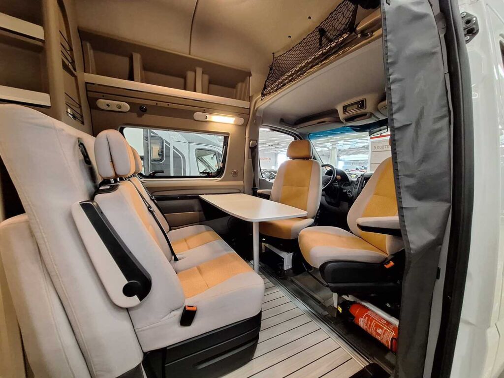 Westfalia James Cook Compact 2009 Valkoinen