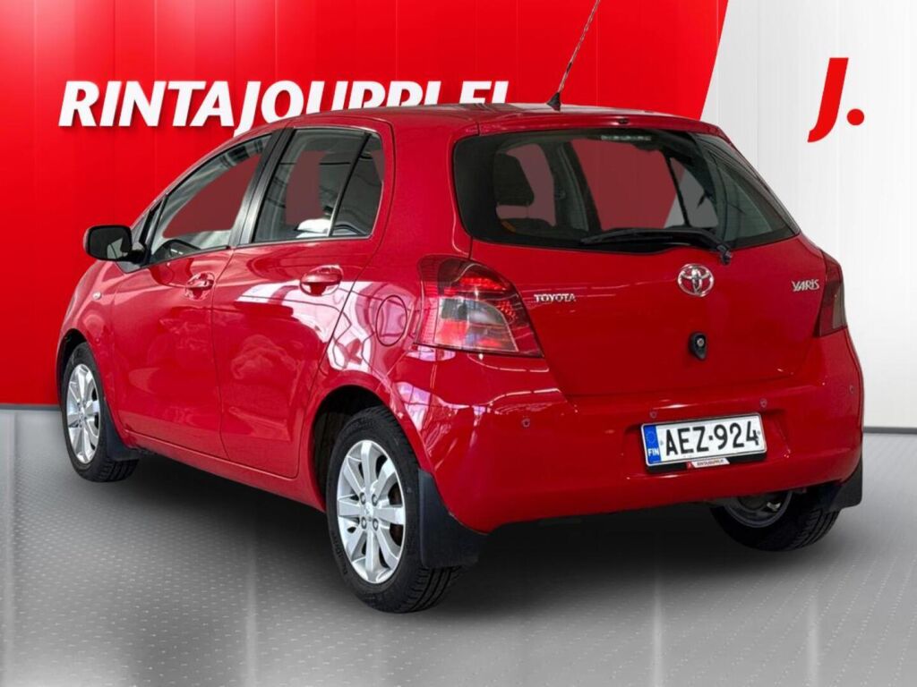 Toyota Yaris 2008 Punainen