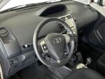 Toyota Yaris 2008 Punainen