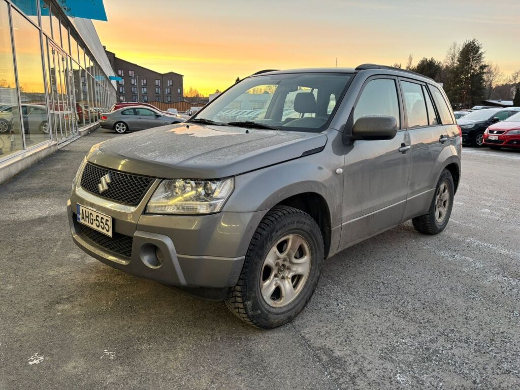 Suzuki Vitara 2006 Harmaa