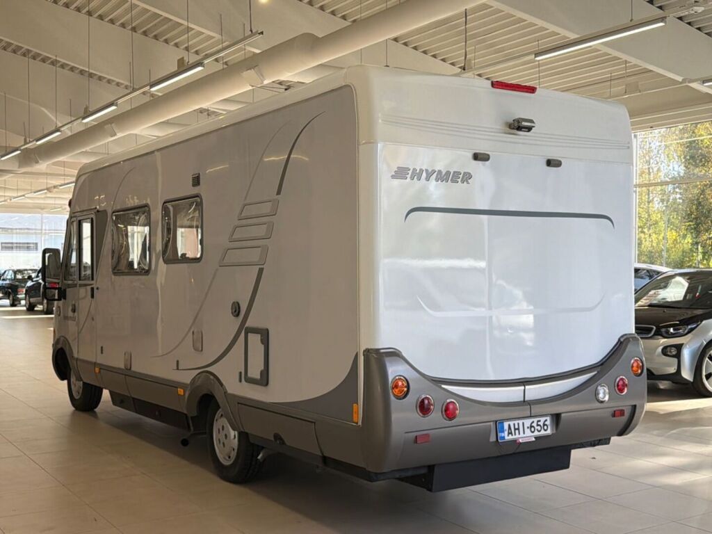 Hymer B 654 2006 Valkoinen