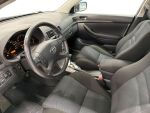 Toyota Avensis 2008 Valkoinen