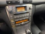 Toyota Avensis 2008 Valkoinen
