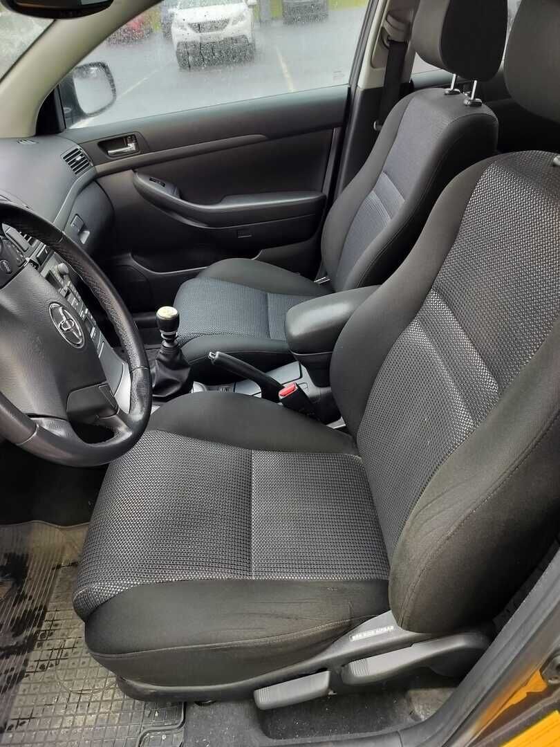 Toyota Avensis 2008 Harmaa