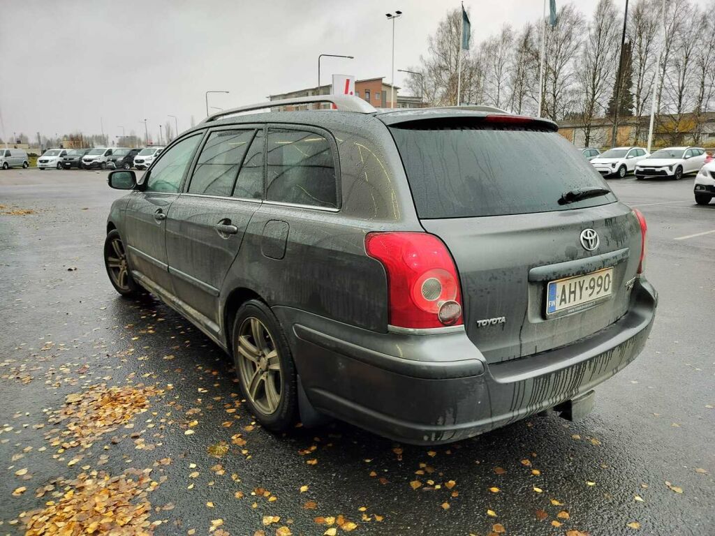Toyota Avensis 2008 Harmaa
