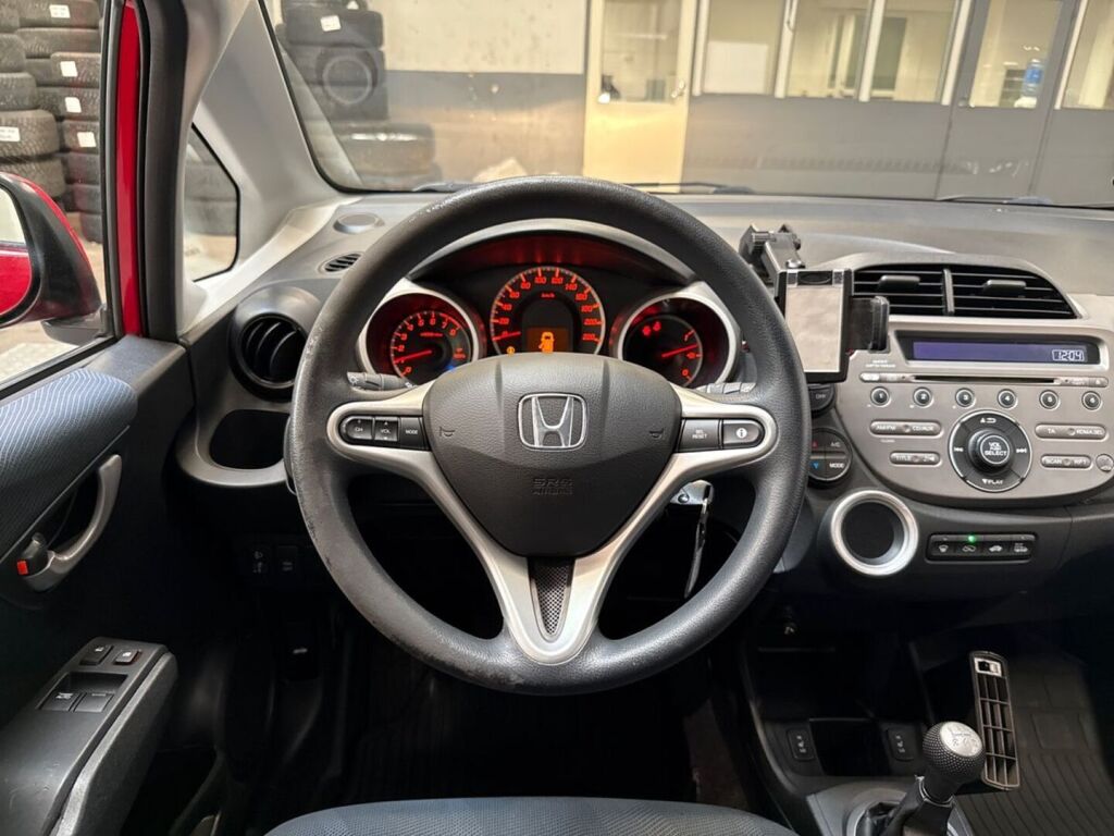 Honda Jazz 2009 Punainen
