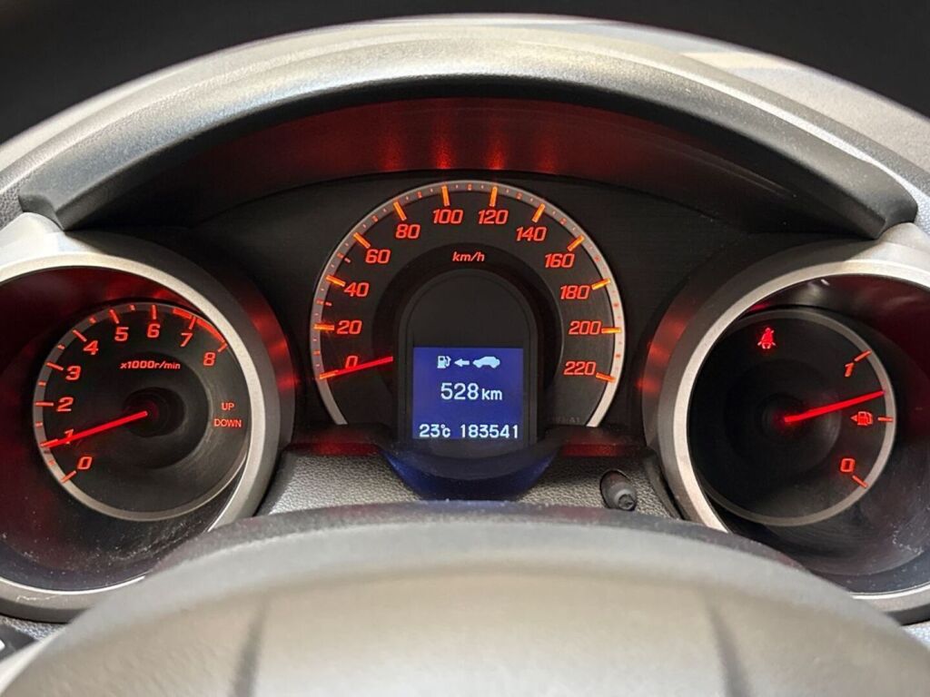 Honda Jazz 2009 Punainen