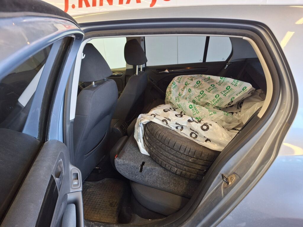 Volkswagen Golf 2009 Sininen