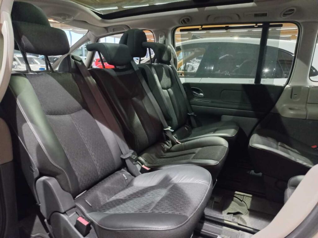 Renault Grand Espace 2006 Ruskea (beige)