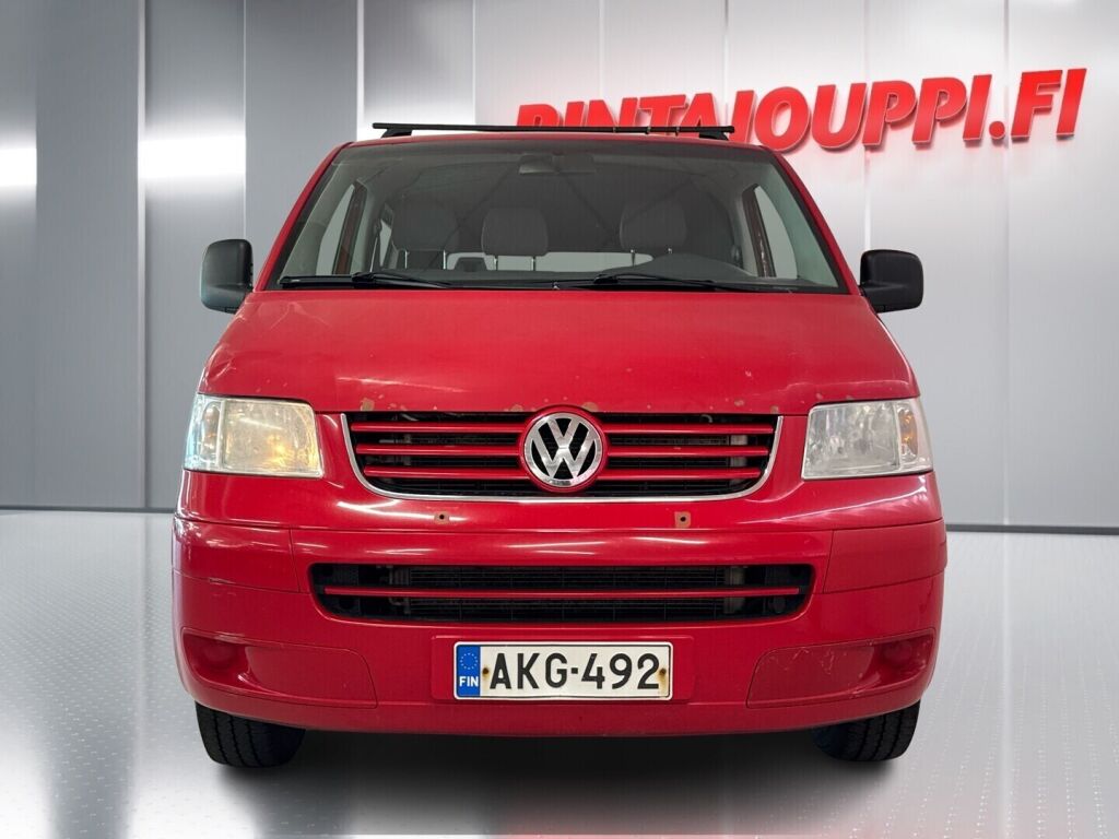 Volkswagen Transporter 2006 Punainen