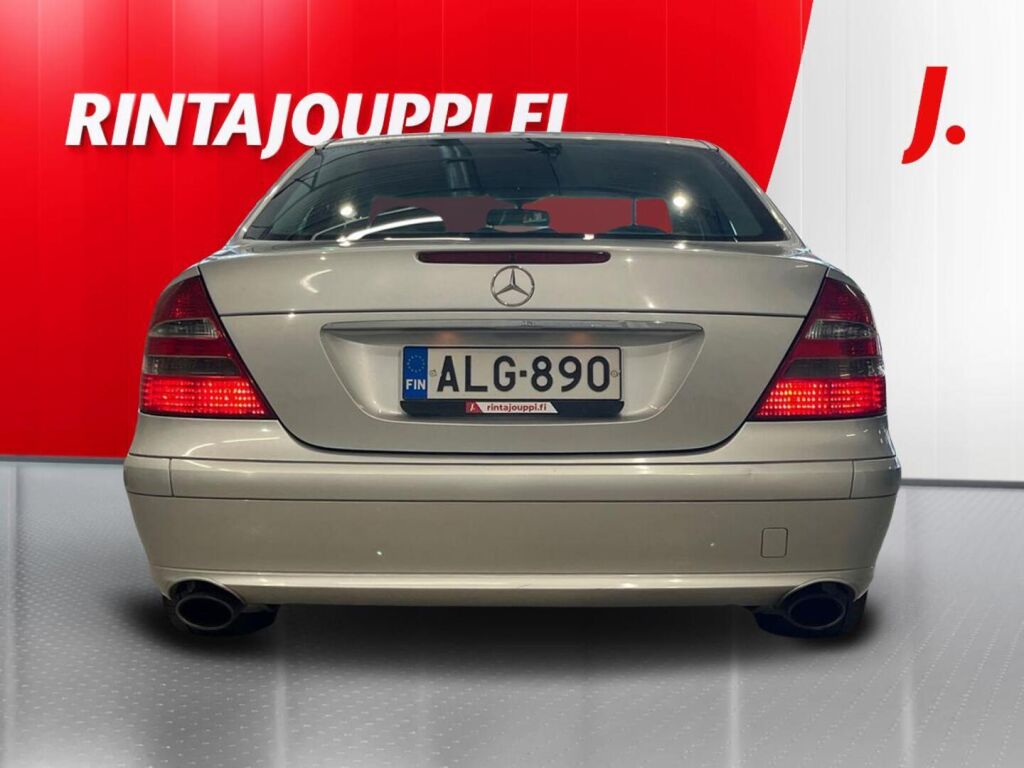 Mercedes-Benz E 2006 Harmaa