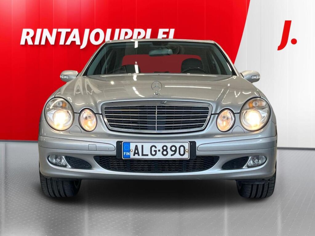 Mercedes-Benz E 2006 Harmaa