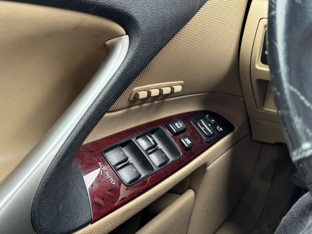 Lexus IS 2007 Valkoinen