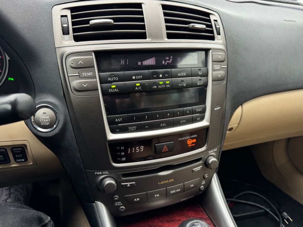 Lexus IS 2007 Valkoinen