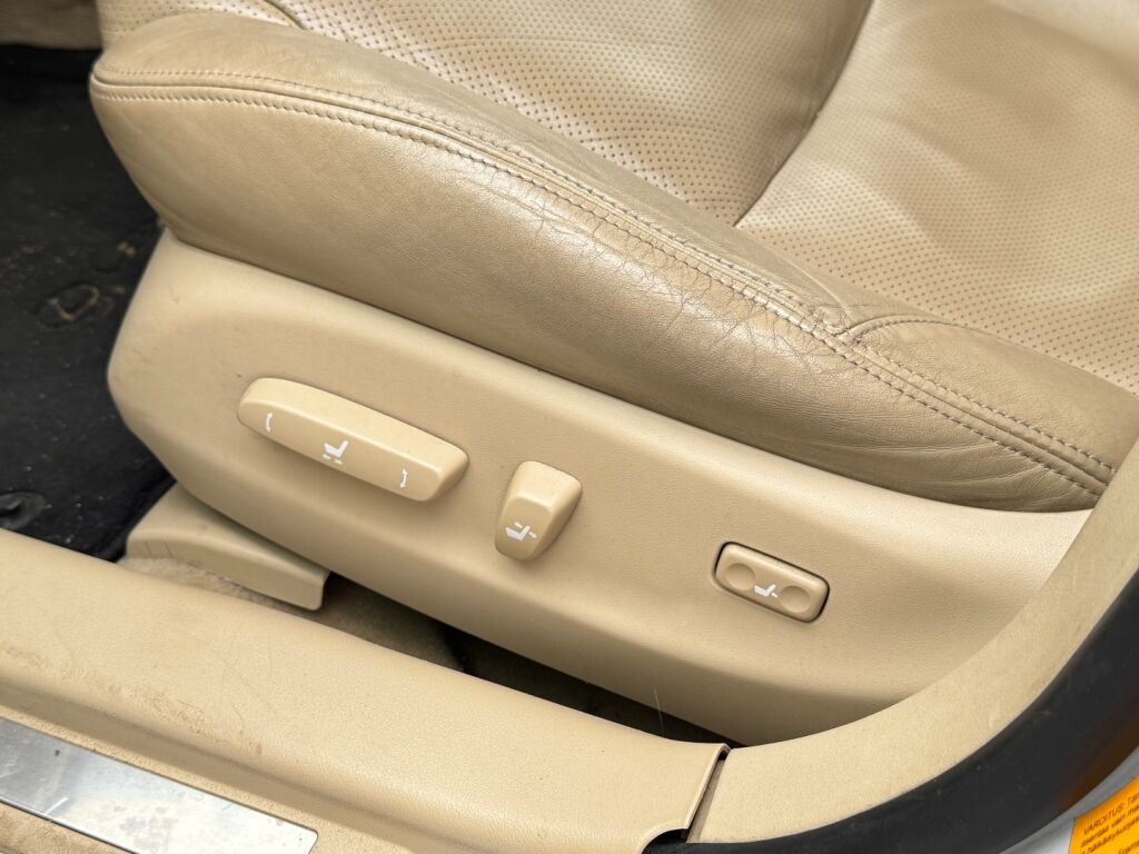 Lexus IS 2007 Valkoinen