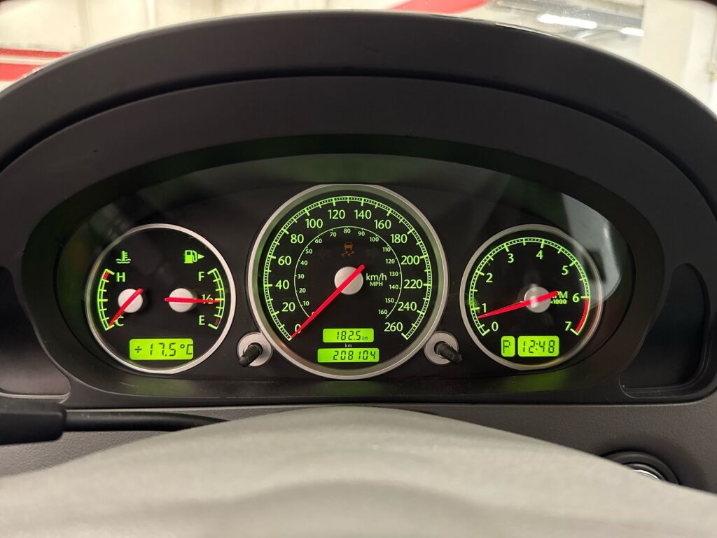 Chrysler Crossfire 2004 Hopea