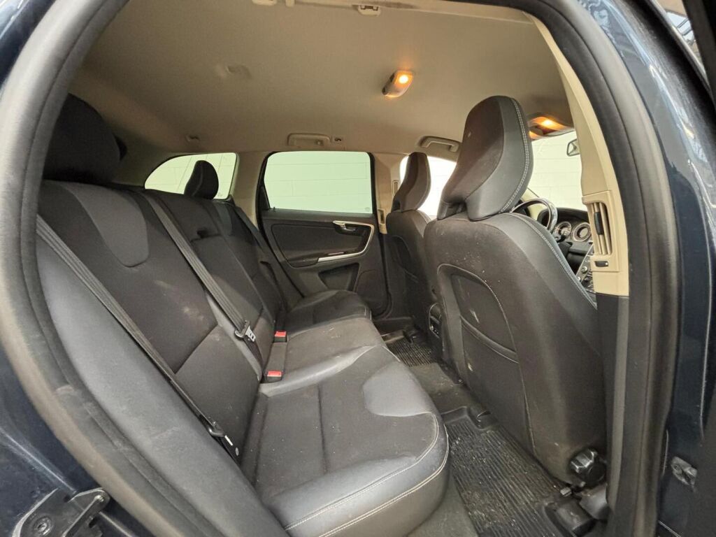 Volvo XC60 2009 Sininen