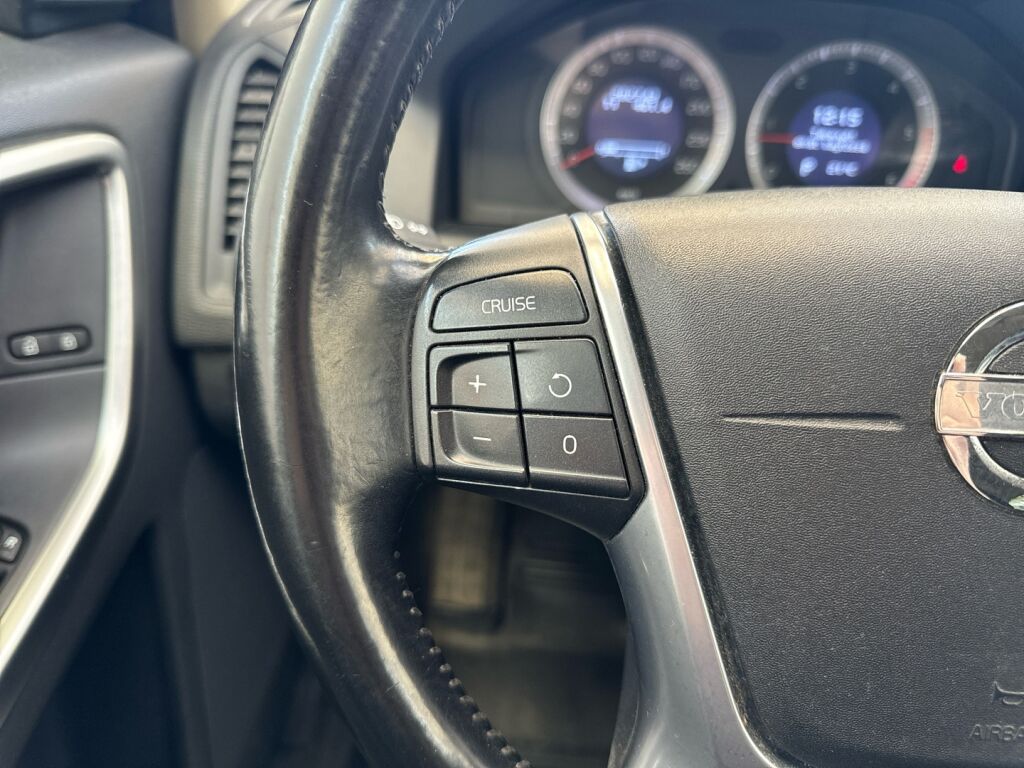 Volvo XC60 2009 Sininen
