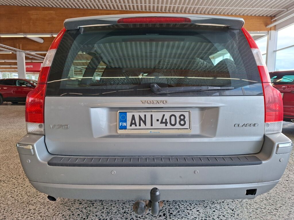 Volvo V70 2007 Harmaa