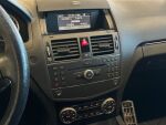 Mercedes-Benz C 2009 Ruskea (beige)