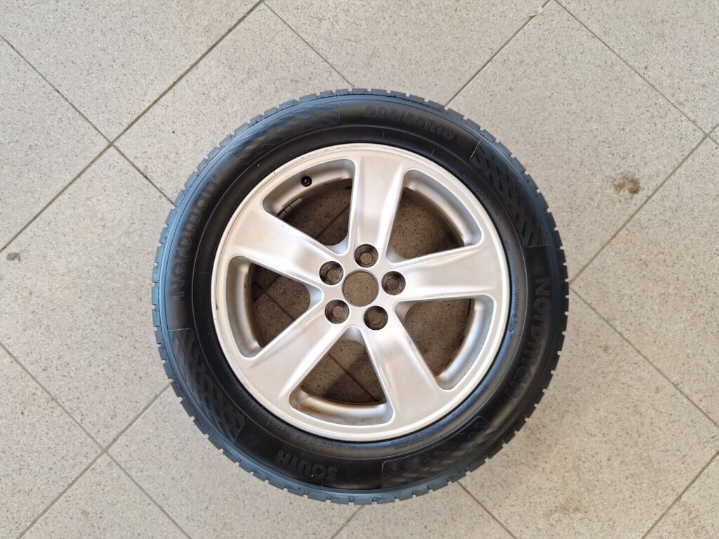 Toyota Avensis 2006 Hopea