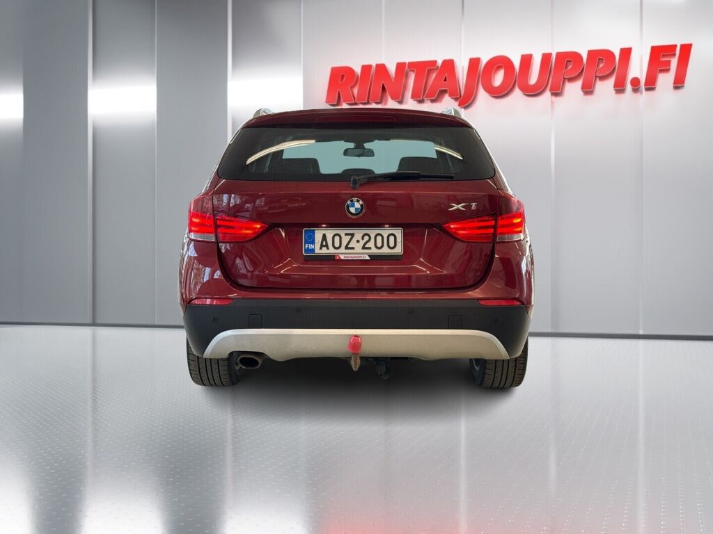 BMW X1 2009 Punainen