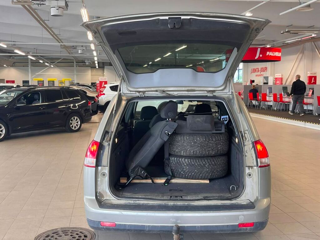 Opel Vectra 2004 Harmaa