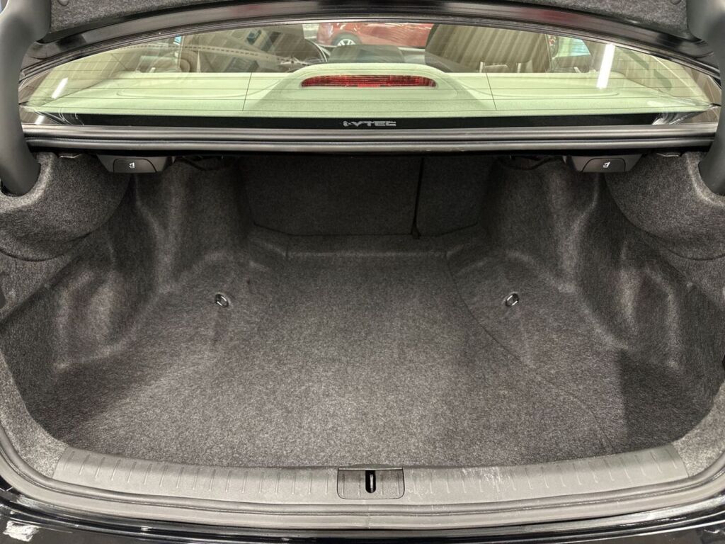 Honda Accord 2009 Musta