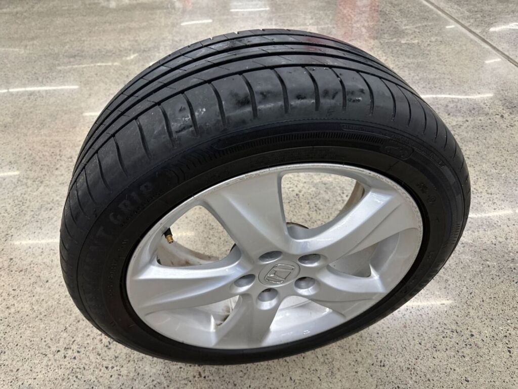Honda Accord 2009 Musta
