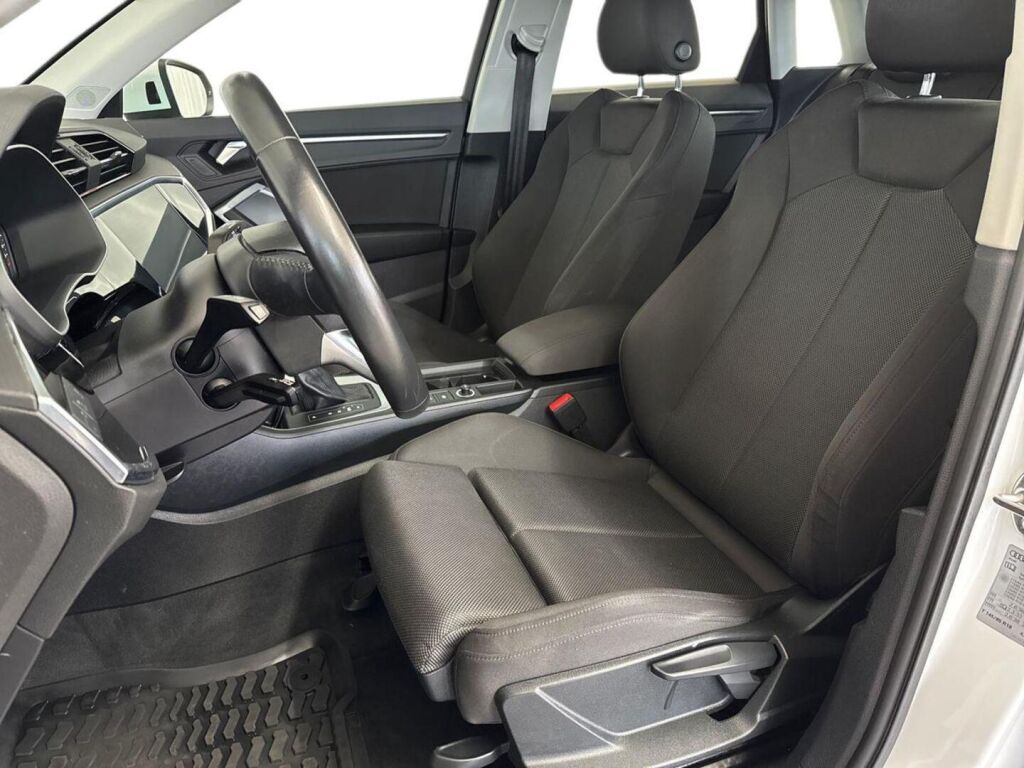 Audi Q3 2020 Valkoinen
