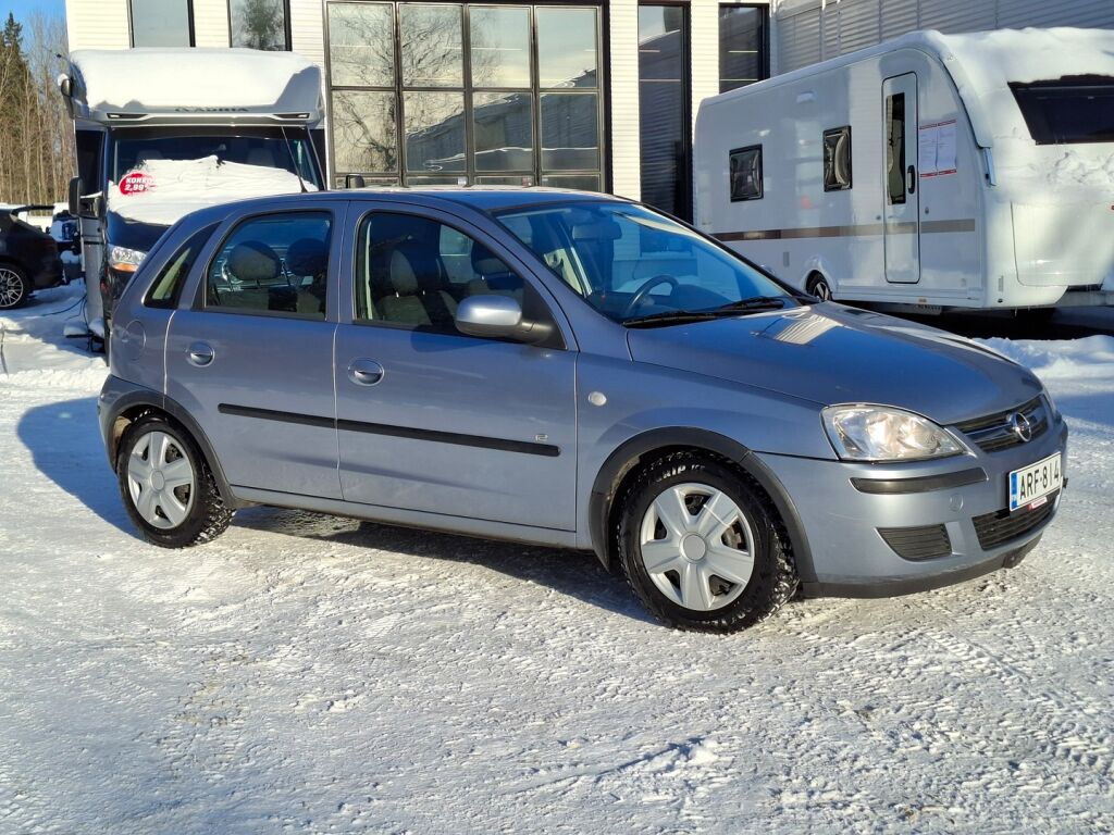 Opel Corsa 2005 Hopea