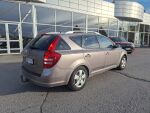 Kia Ceed 2009 Ruskea (beige)