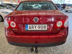 Volkswagen Jetta 2009 Punainen