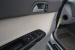 Volvo V50 2004 Harmaa