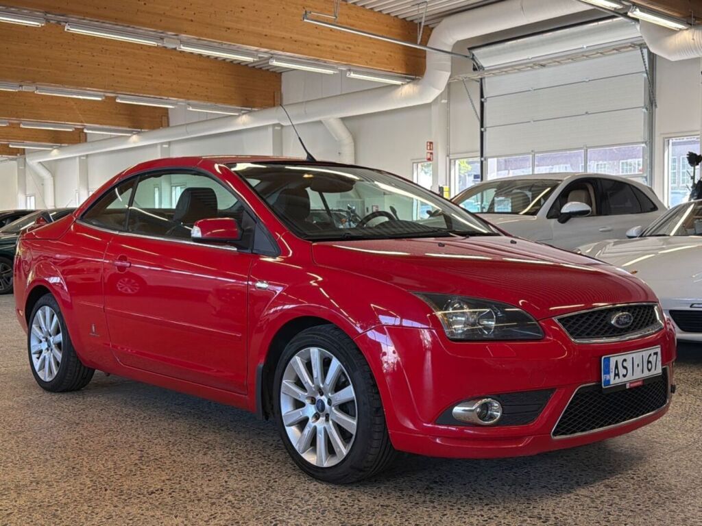 Ford Focus 2007 Punainen