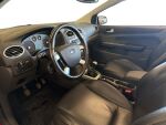 Ford Focus 2007 Punainen