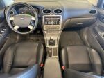 Ford Focus 2007 Punainen