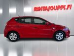Hyundai i30 2011 Punainen